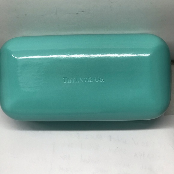 New Tiffany Large Sunglass case & Cloth. - Picture 3 of 4